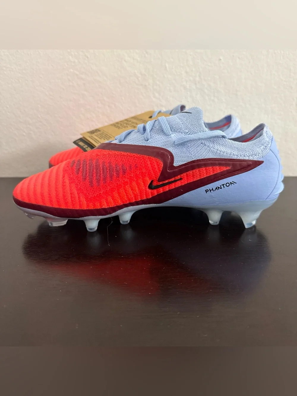 Nike vivid red